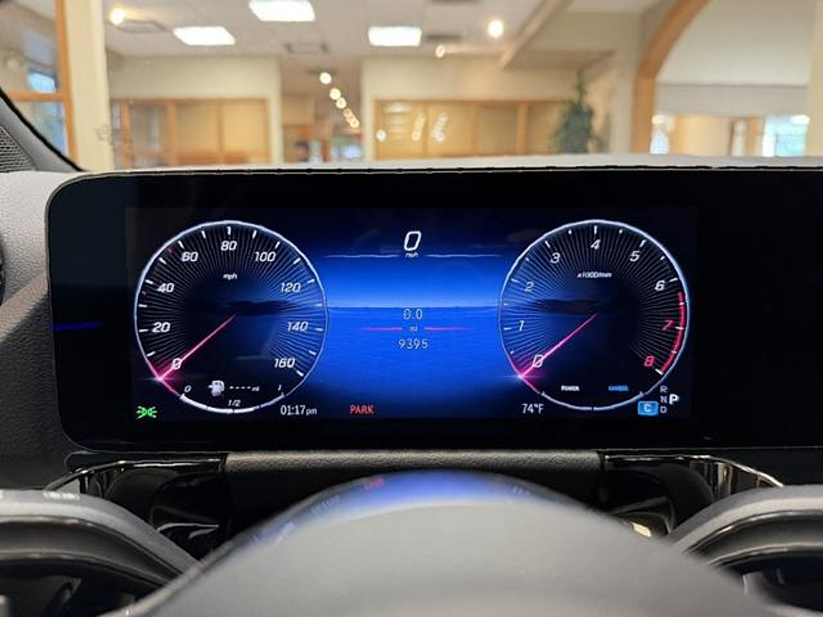 Used 2025 Mercedes-Benz GLA 250 image 12