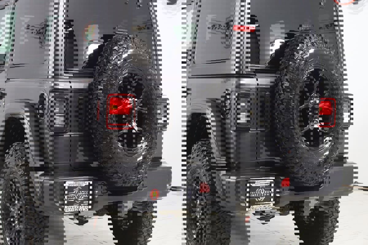 Used 2024 Jeep Wrangler Willys image 21