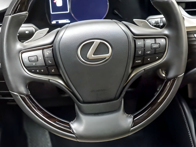 Used 2020 Lexus ES 350 w/ Accessory Package 2 FWD image 15
