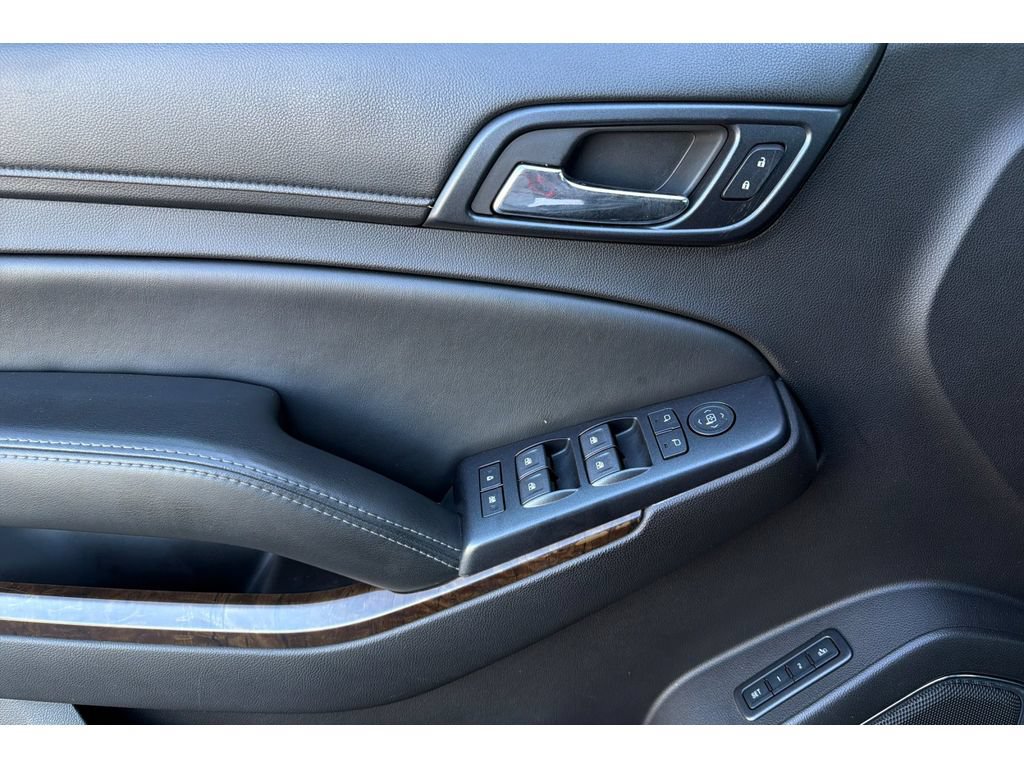 Used 2015 Chevrolet Tahoe LT RWD image 11