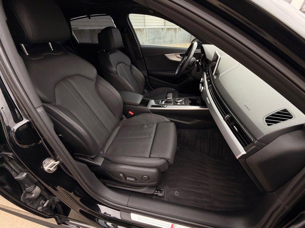 Used 2017 Audi A4 2.0T Prestige w/ Prestige Package AWD/4WD image 22