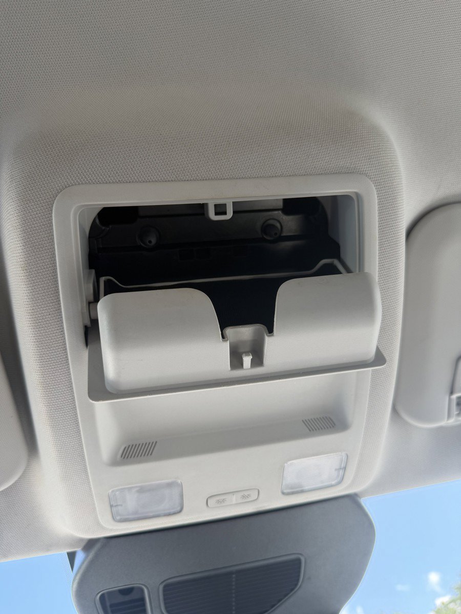 Used 2021 Ford Escape SE FWD image 30