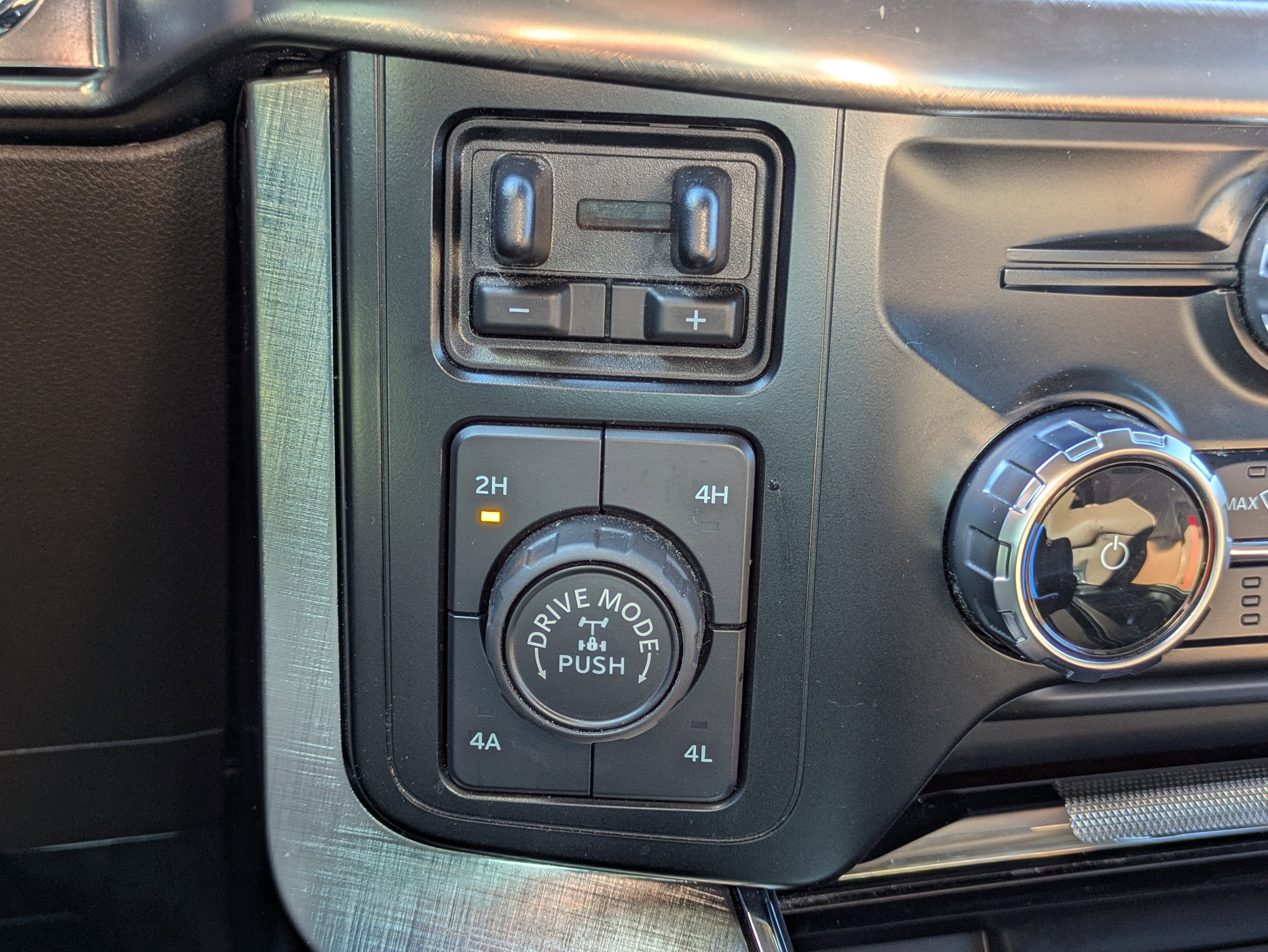 Used 2023 Ford F150 King Ranch w/ Equipment Group 601A High image 18