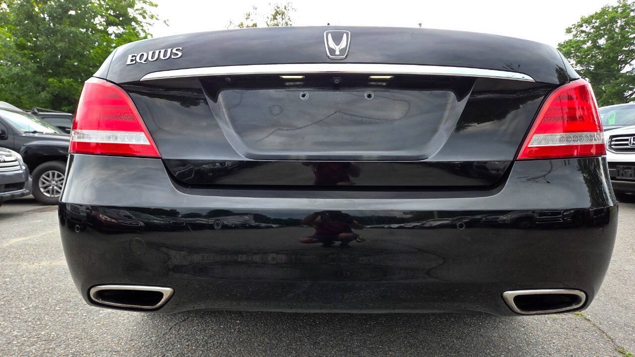 Used 2015 Hyundai Equus Signature RWD image 15