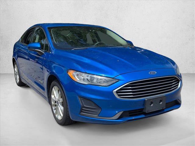 Used 2019 Ford Fusion SE FWD image 3
