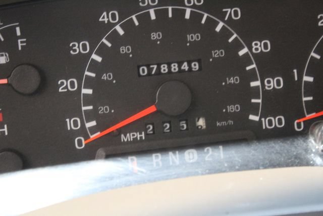 Used 1999 Ford F350 Lariat AWD/4WD image 29