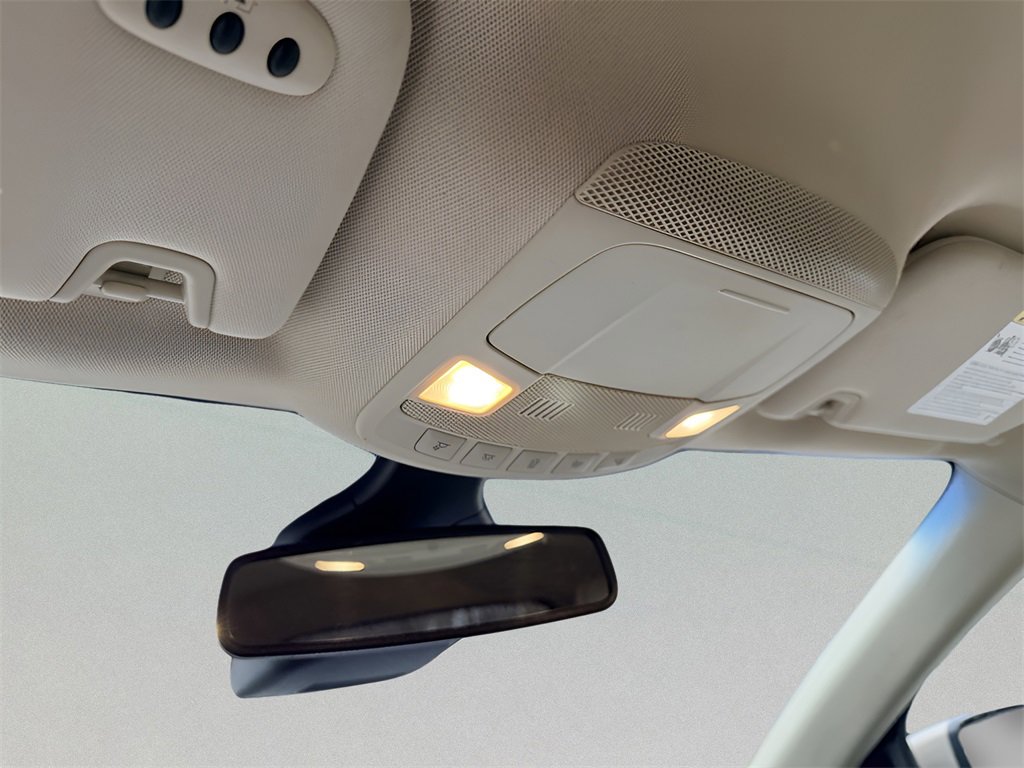 Used 2020 Ford Edge SEL w/ Convenience Package image 26