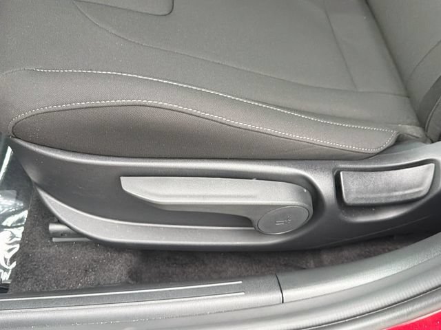 Certified 2026 Hyundai Elantra Sport FWD image 19