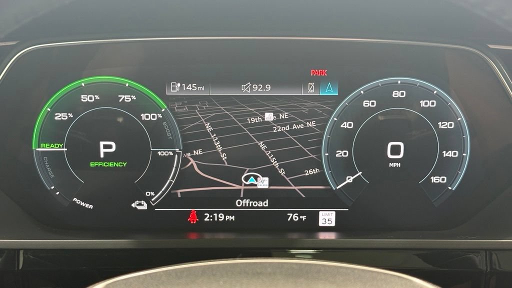 Used 2019 Audi e-tron Prestige AWD/4WD image 34