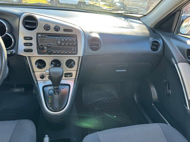 Used 2003 Pontiac Vibe image 18