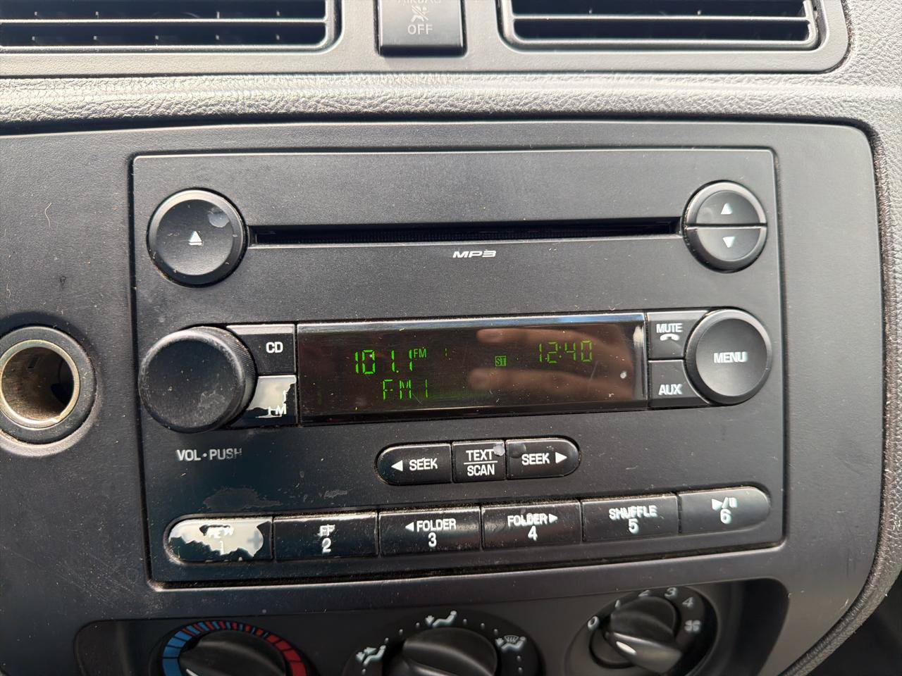 Used 2007 Ford Focus S FWD image 17
