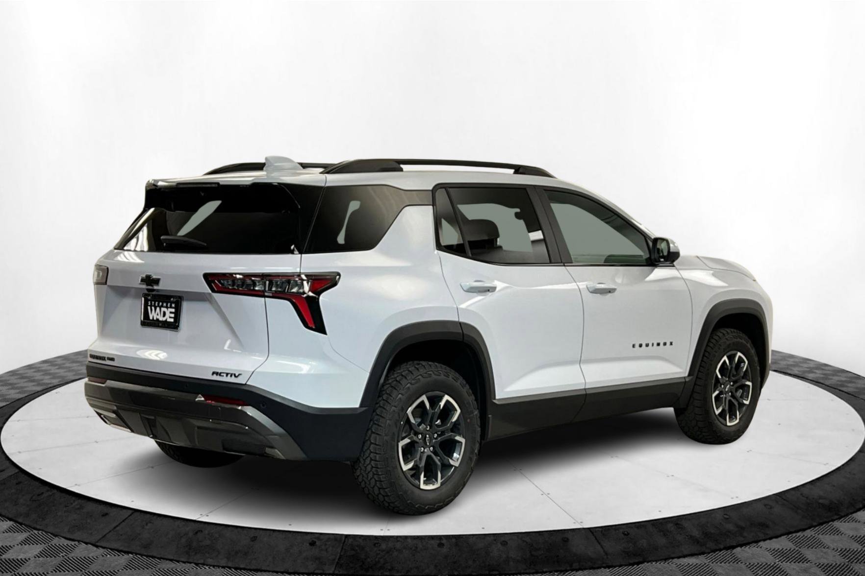 New 2026 Chevrolet Equinox ACTIV w/ Convenience Package III image 6