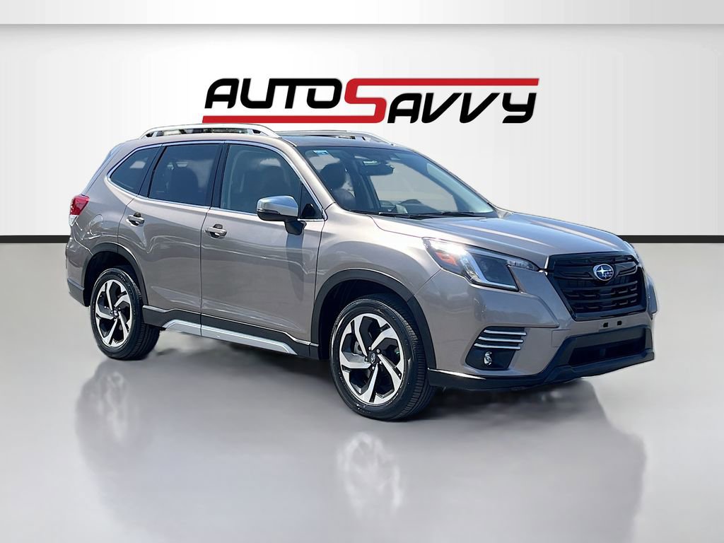 Used 2022 Subaru Forester Touring AWD/4WD image 1