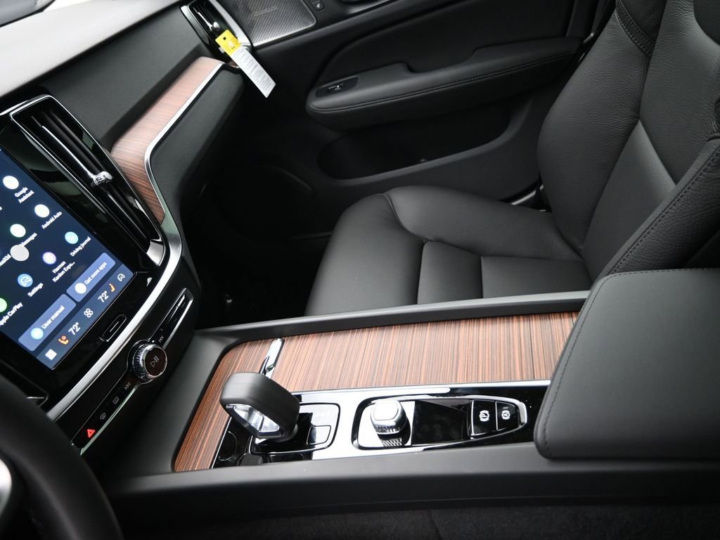New 2026 Volvo V60 B5 Cross Country Plus w/ Climate Package image 16