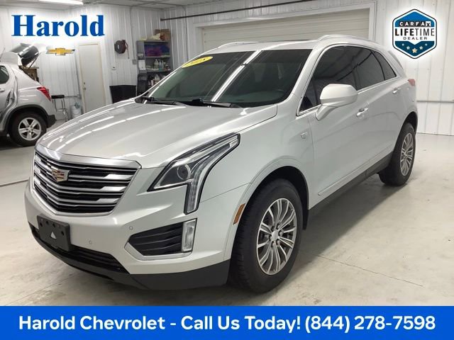 Used 2018 Cadillac XT5 Luxury w/ Driver Awareness Package image 3
