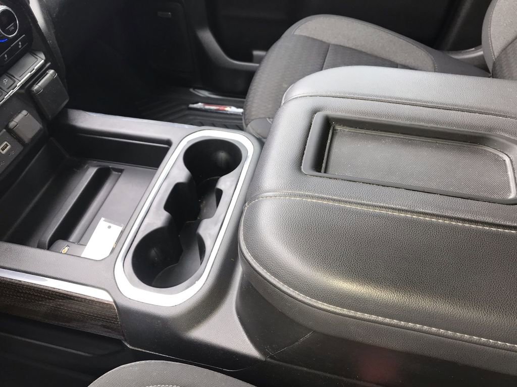 Used 2020 Chevrolet Silverado 1500 LT Trail Boss image 19