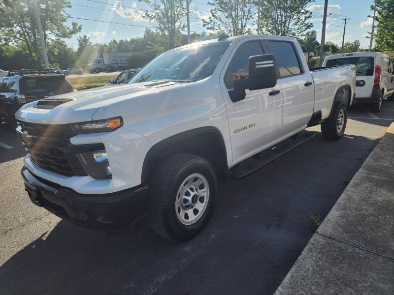 Used 2024 Chevrolet Silverado 2500 W/T w/ WT Fleet Convenience Package AWD/4WD image 2