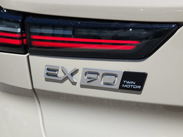 New 2025 Volvo EX90 Ultra AWD/4WD image 12