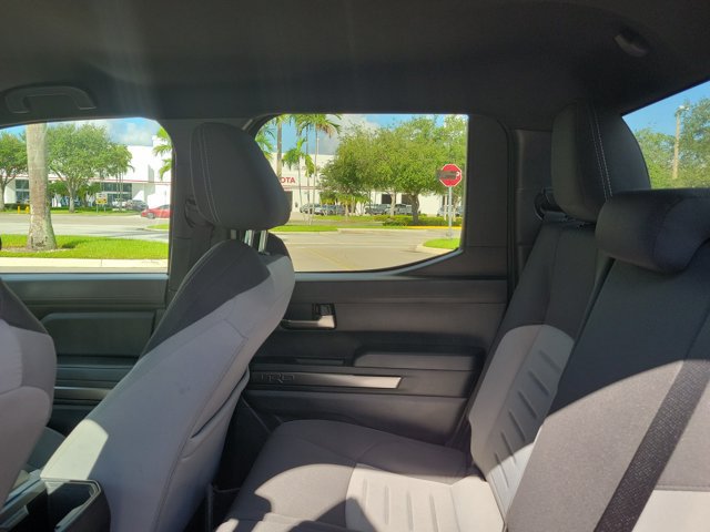 Used 2025 Toyota Tacoma Limited AWD/4WD image 13