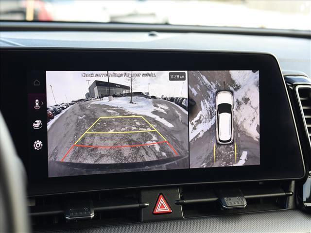 Used 2025 Kia Sportage SX image 19