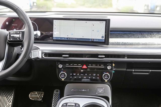 New 2026 Hyundai Ioniq 9 Calligraphy AWD/4WD image 16