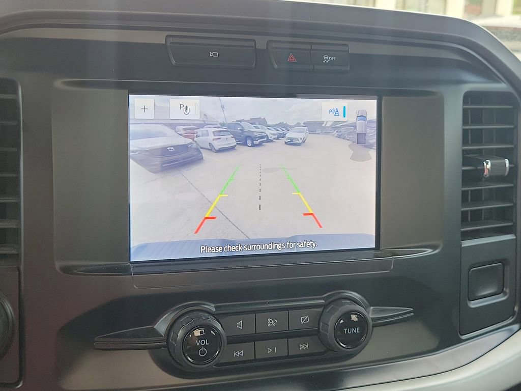 Used 2022 Ford F150 XLT w/ Trailer Tow Package RWD image 15