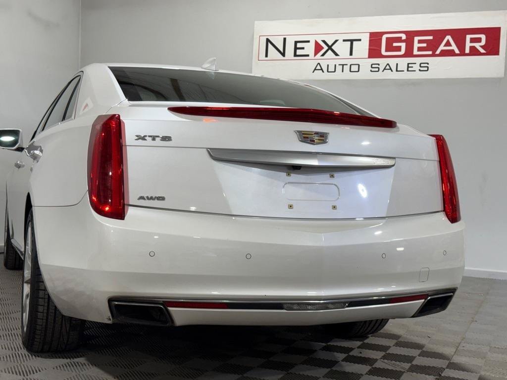 Used 2017 Cadillac XTS Premium Luxury AWD/4WD image 8