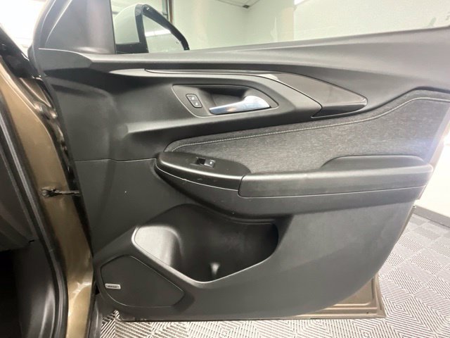 Used 2021 Chevrolet TrailBlazer ACTIV w/ Technology Package AWD/4WD image 18