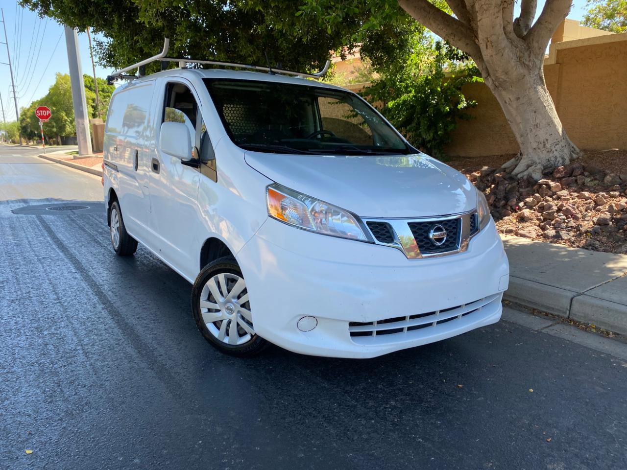 Used 2018 Nissan NV200 SV FWD image 2