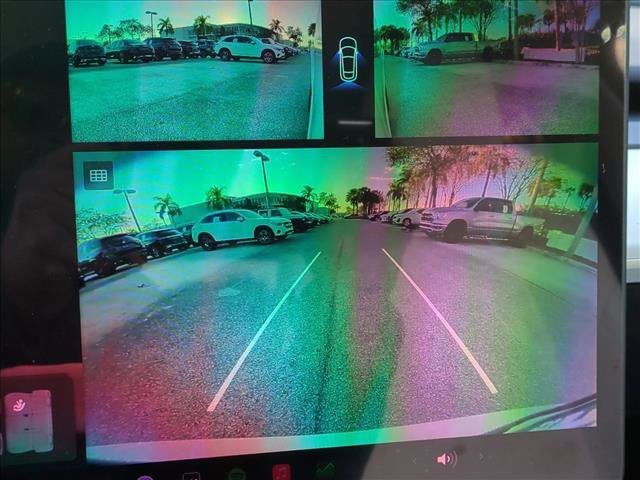 Used 2024 Tesla Model Y 2WD image 13