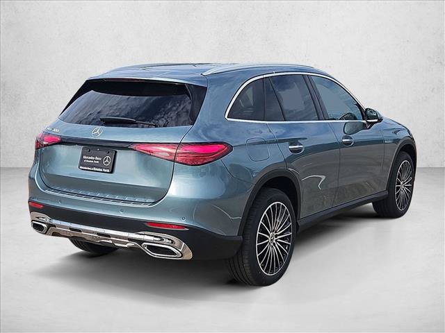 New 2027 Mercedes-Benz GLC 300 image 2