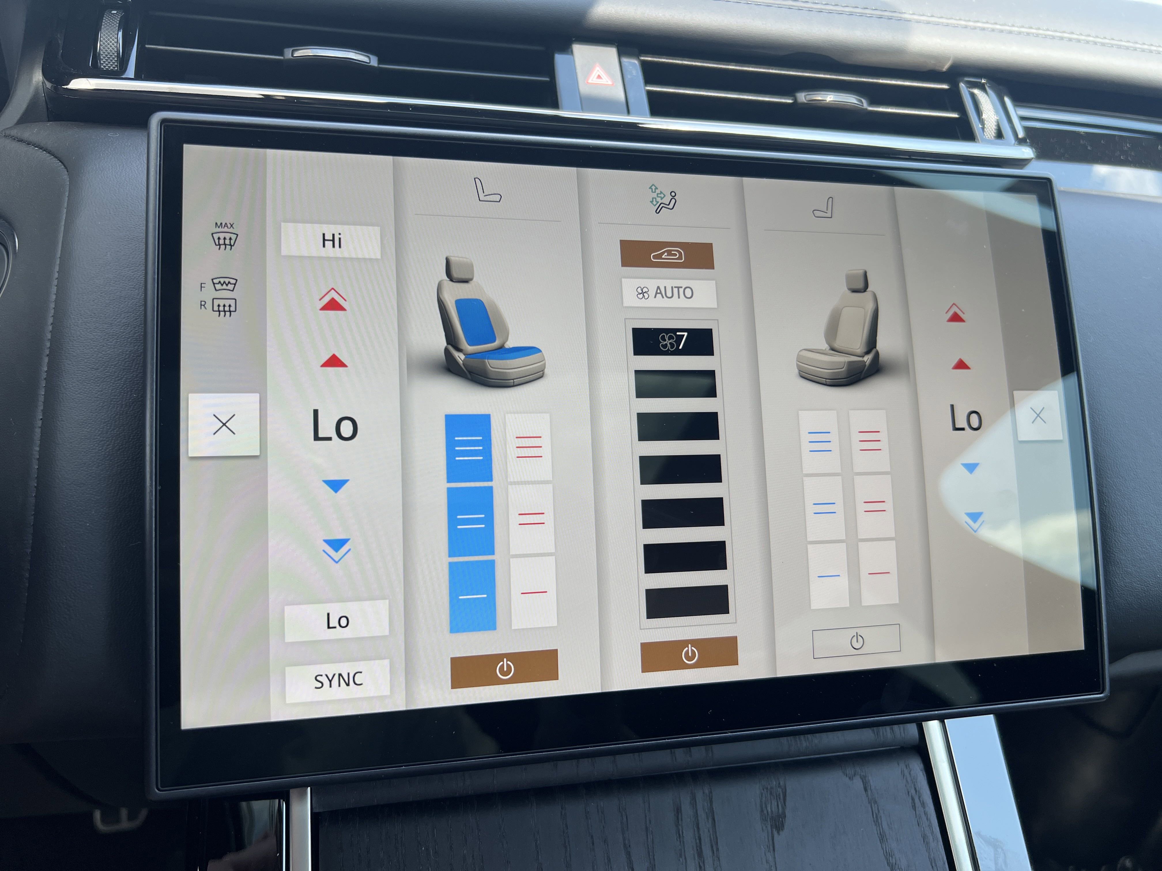 New 2026 Land Rover Range Rover Velar Autobiography image 17