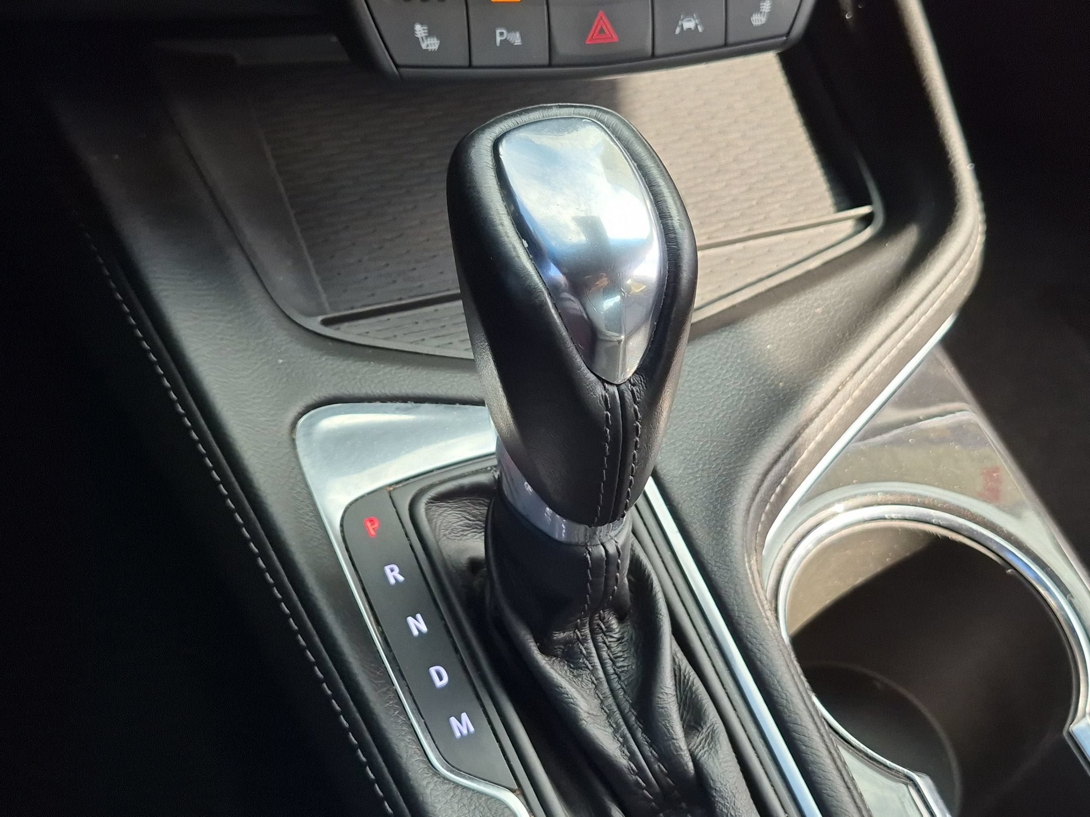Used 2024 Cadillac CT4 Luxury w/ Cold Weather Package RWD image 19
