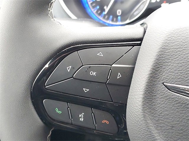 New 2026 Chrysler Pacifica Limited w/ Uconnect Theater Family Group image 22