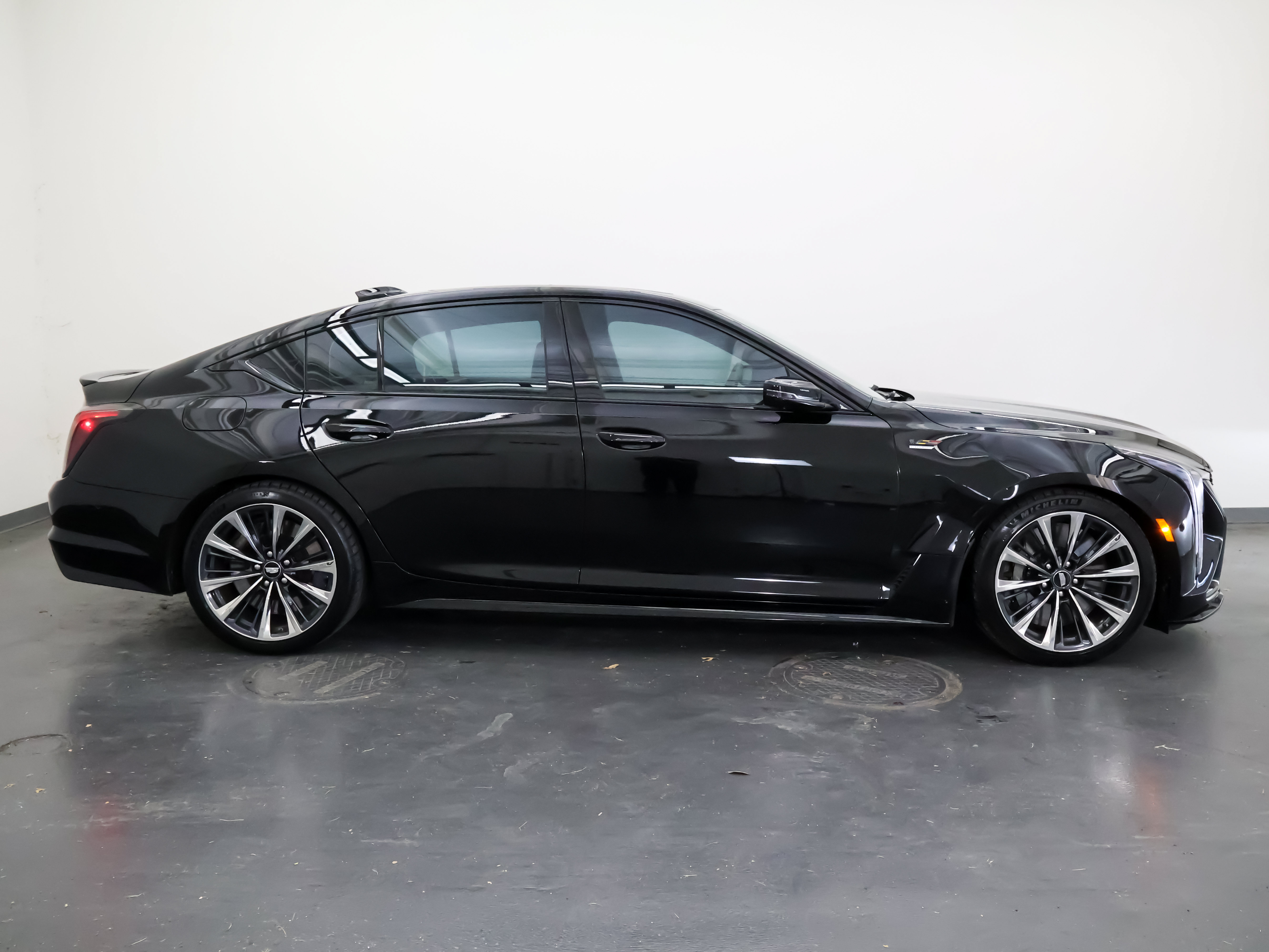 Used 2026 Cadillac CT5 V Blackwing w/ Super Cruise 1 Package RWD image 2