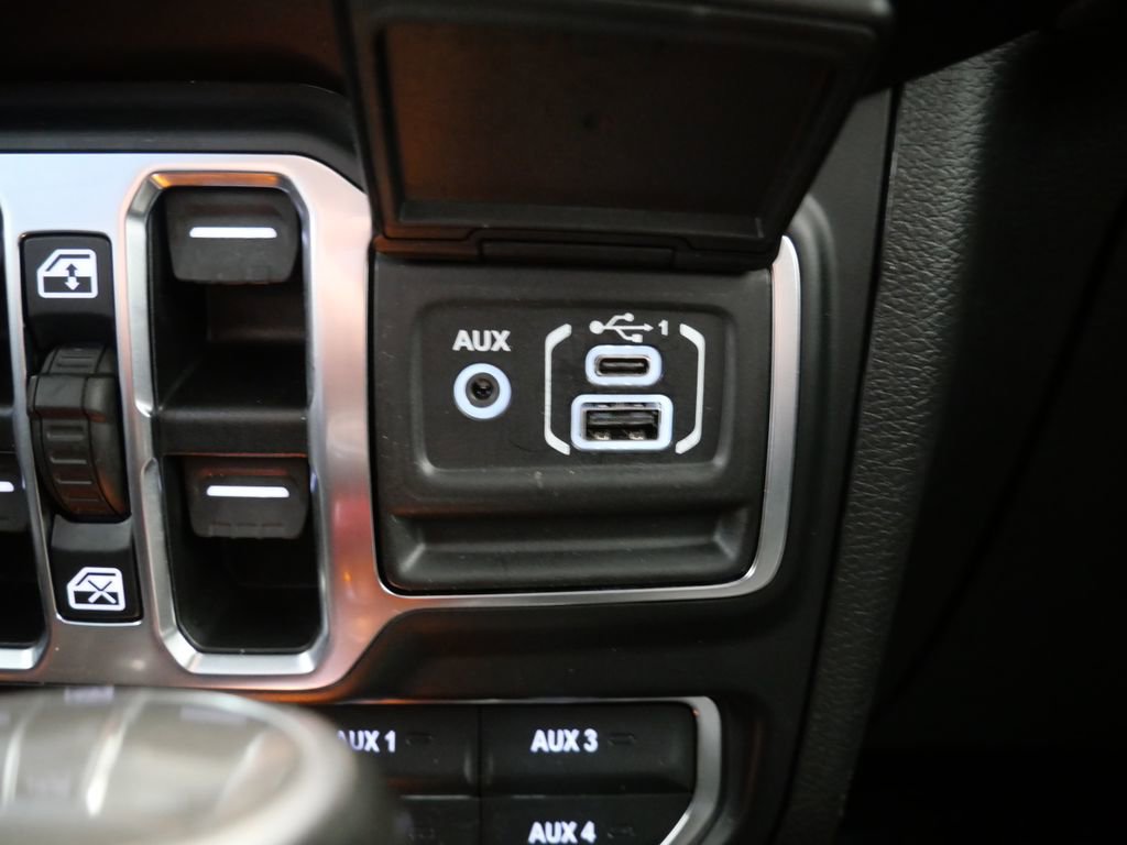 Used 2022 Jeep Wrangler Unlimited Rubicon 4xe w/ Cold Weather Group image 21