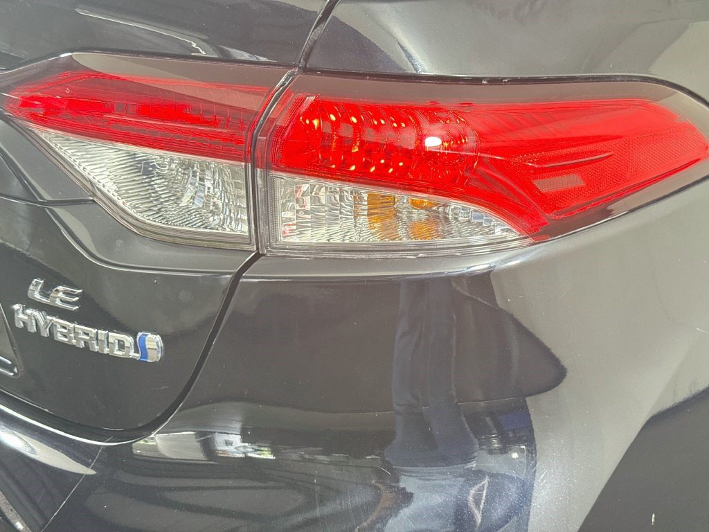 Used 2023 Toyota Corolla LE FWD image 32
