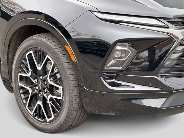 Used 2023 Chevrolet Blazer RS w/ Driver Confidence II Package AWD/4WD image 9