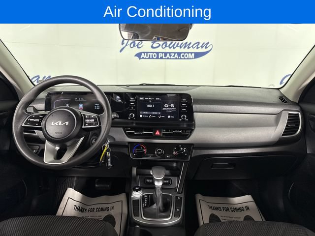 Used 2024 Kia Seltos LX AWD/4WD image 9