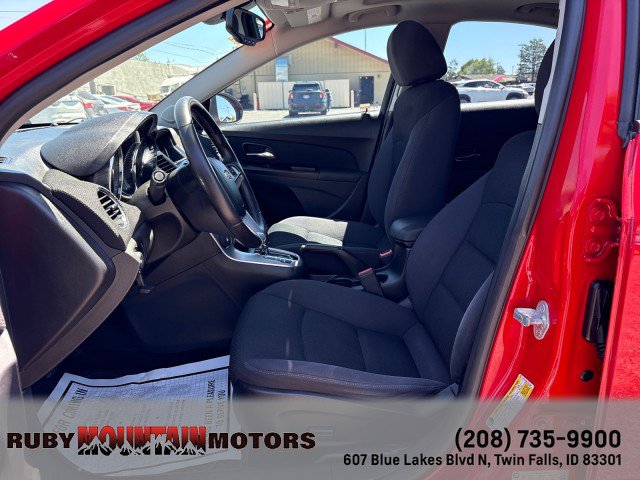 Used 2014 Chevrolet Cruze LT w/ All-Star Edition FWD image 11