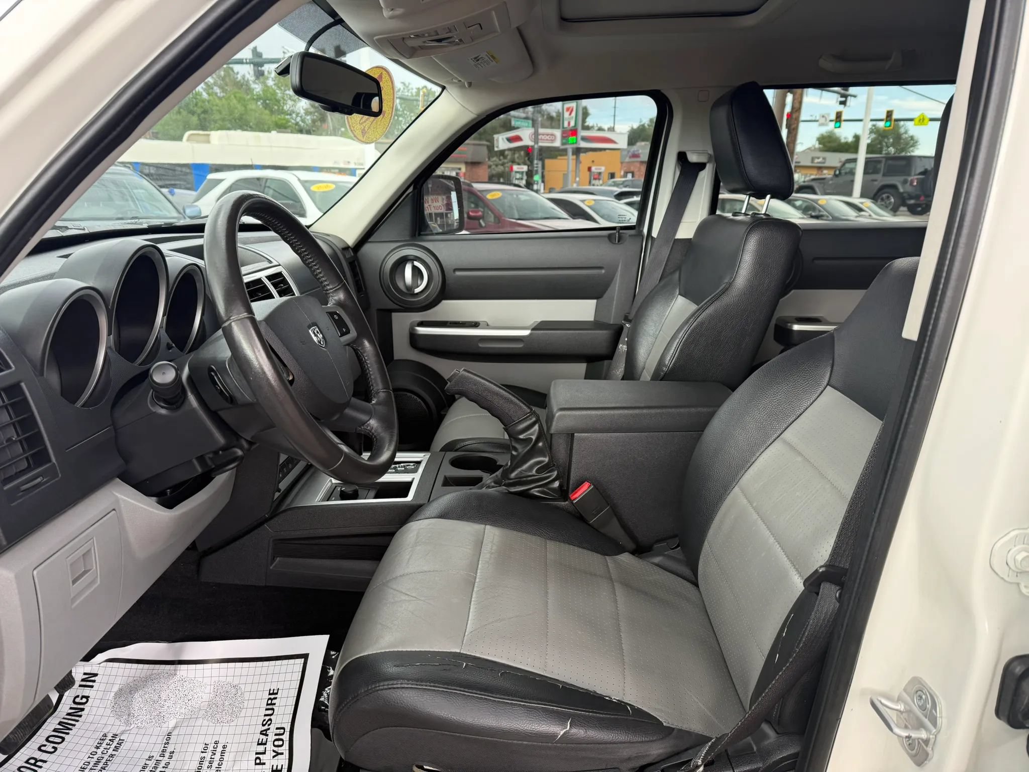 Used 2007 Dodge Nitro SLT AWD/4WD image 10