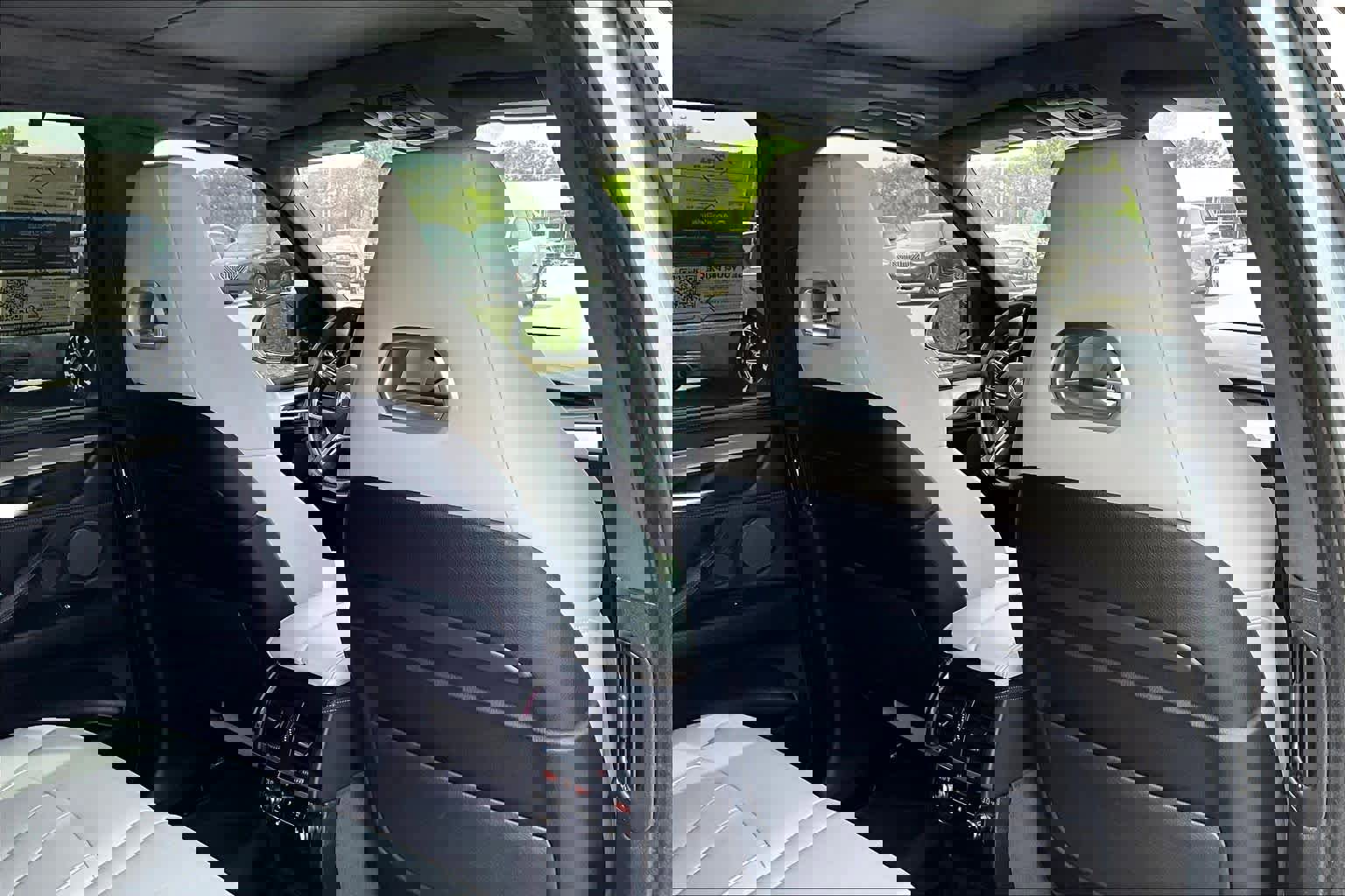 Used 2016 BMW X5 M image 20