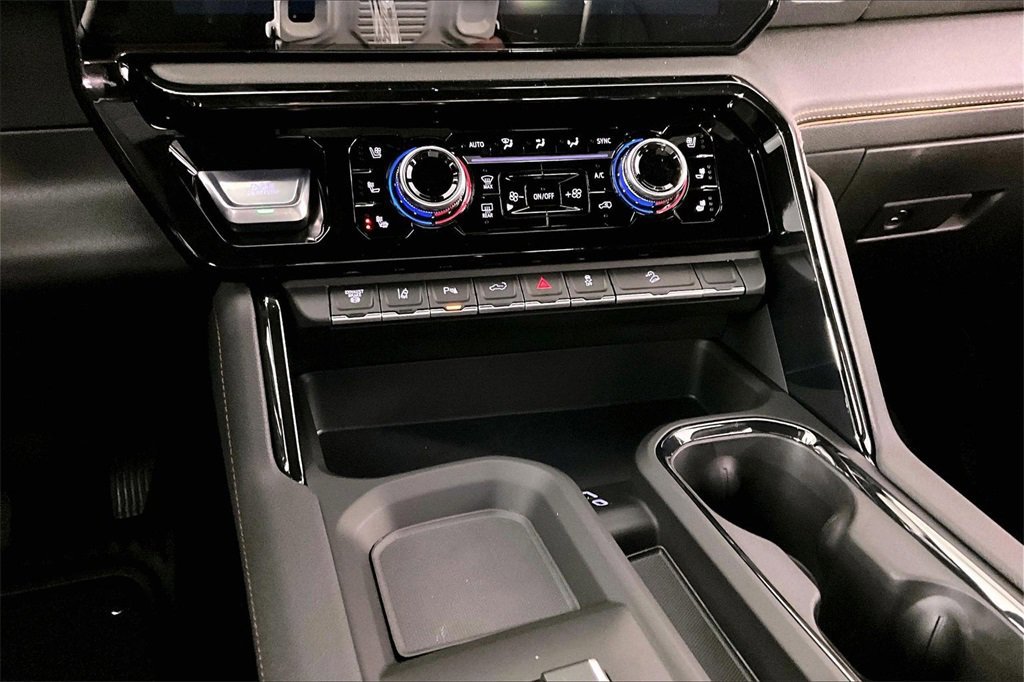 New 2026 GMC Sierra 2500 AT4 image 7