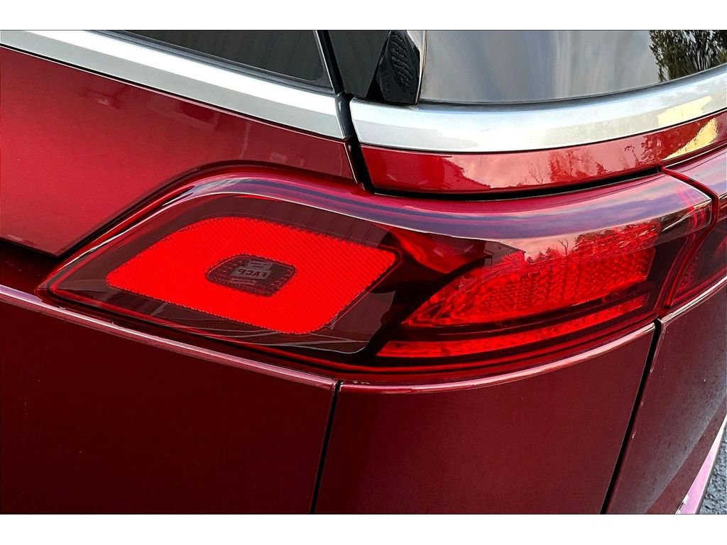 Used 2024 Kia Carnival LX image 29