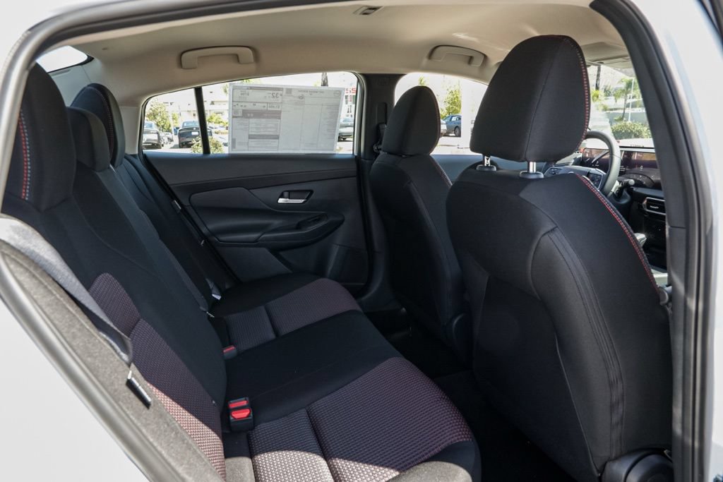 New 2027 Nissan Sentra SR FWD image 22