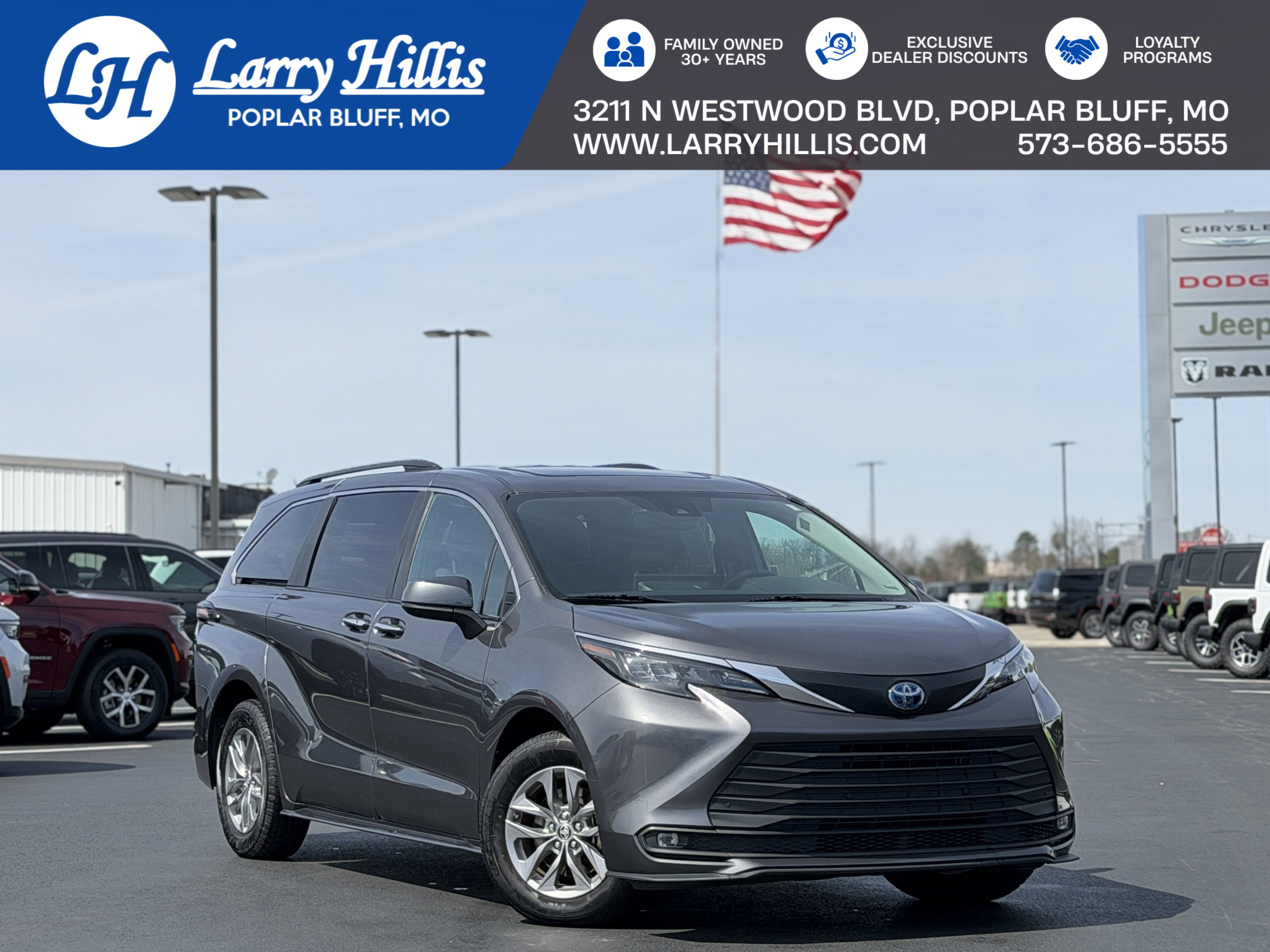 Used 2025 Toyota Sienna XLE