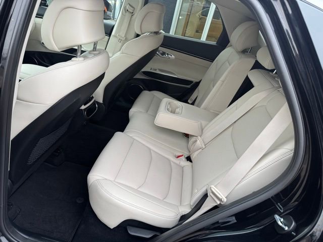 Certified 2023 Genesis GV70 2.5T image 39