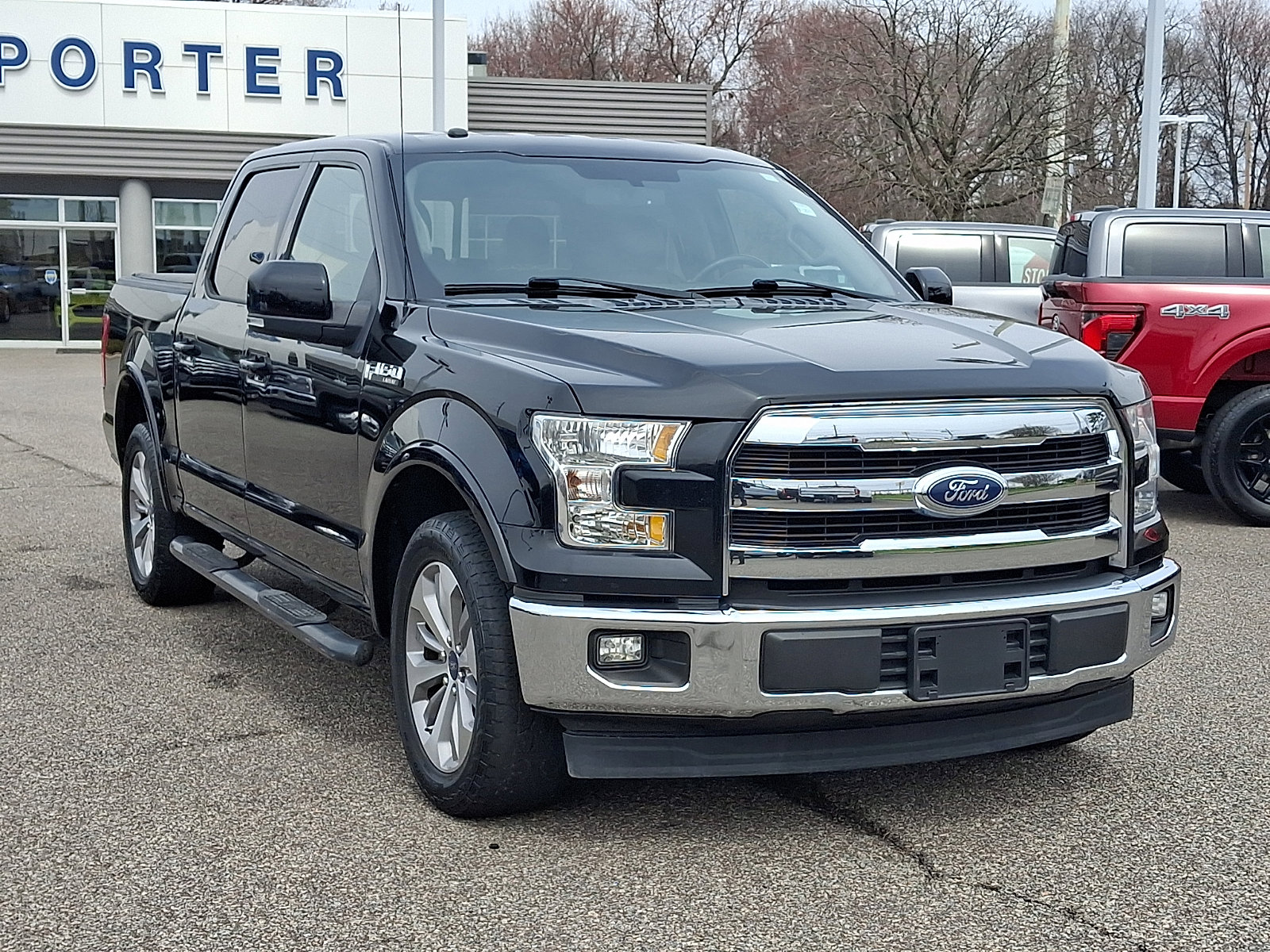 Used 2017 Ford F150 Lariat RWD image 2