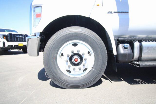 New 2025 Ford F650 2WD Crew Cab Super Duty image 9