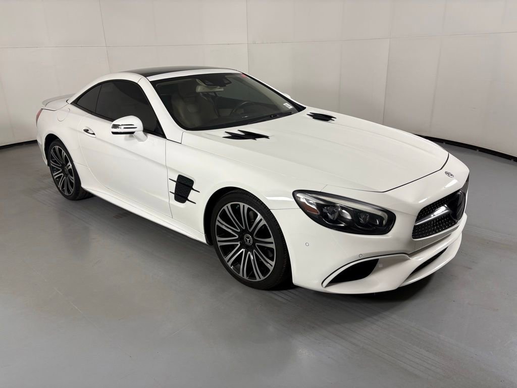 Used 2018 Mercedes-Benz SL 450 w/ Premium I Package image 2